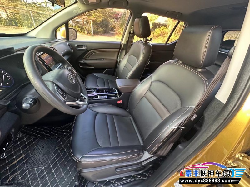 18年传祺gs3轿车抵押车出售