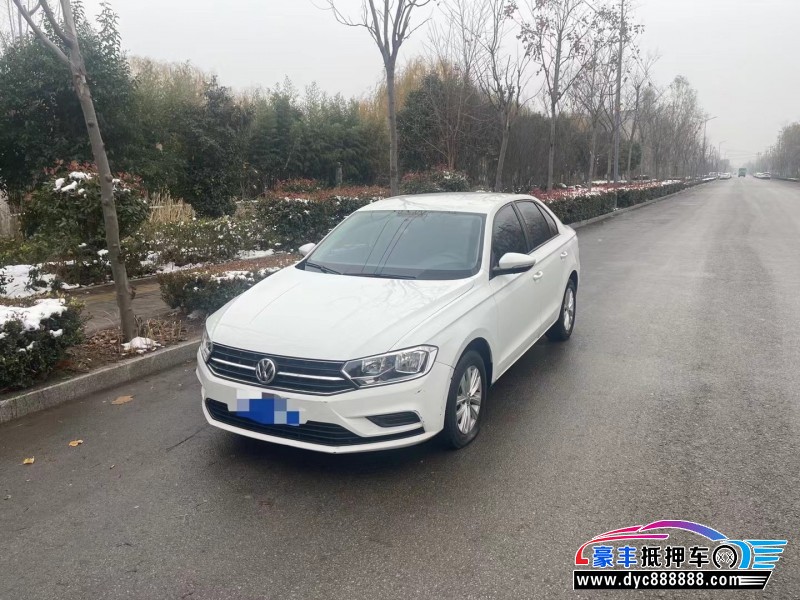 17年大众宝来轿车抵押车出售