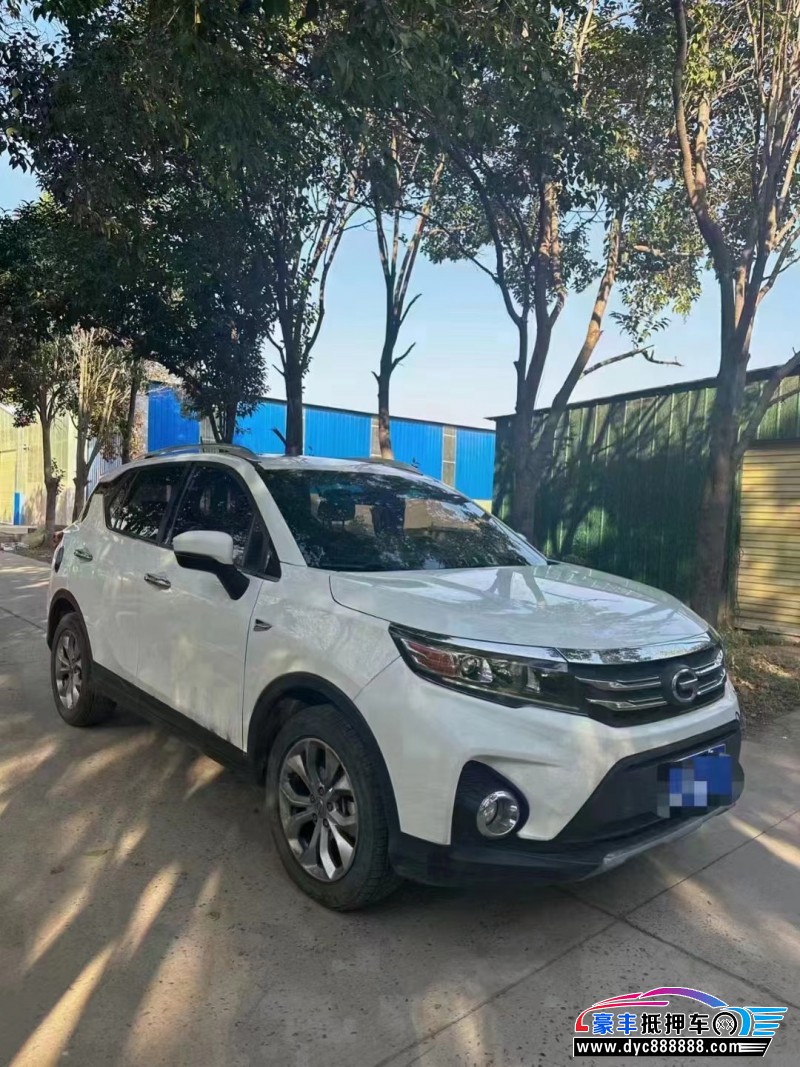 17年传祺gs3轿车抵押车出售