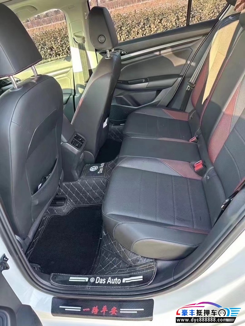 22年大众宝来轿车抵押车出售