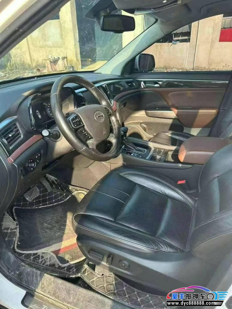 18年传祺GS8轿车抵押车出售