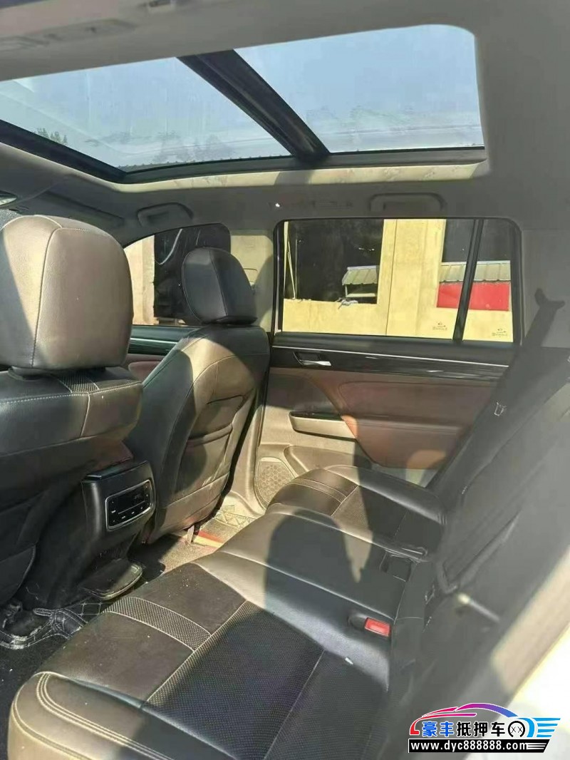 18年传祺GS8轿车抵押车出售