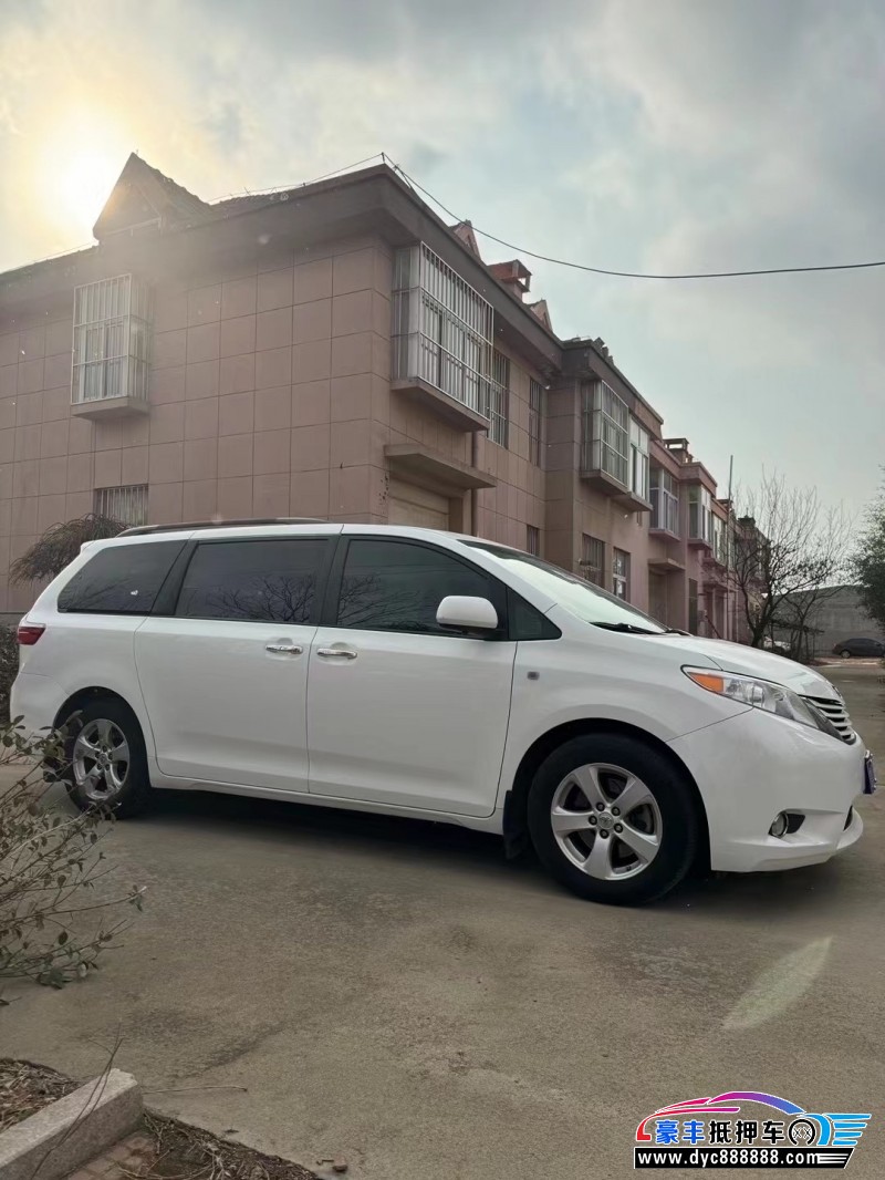 16年丰田塞纳MPV抵押车出售
