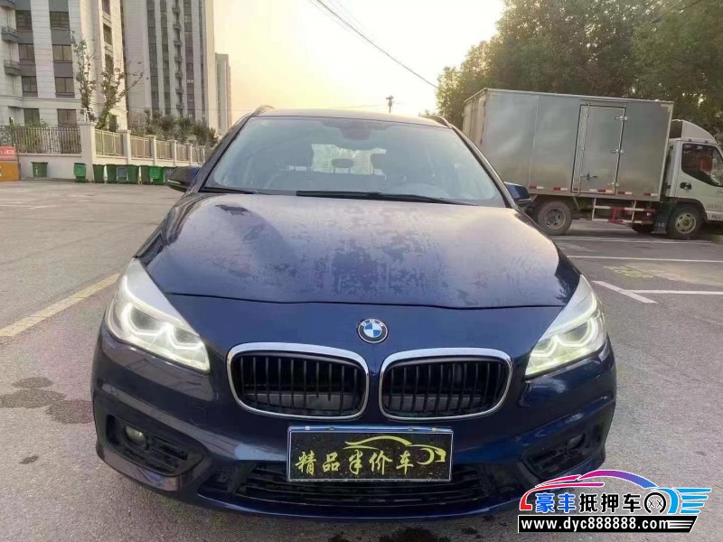 18年宝马2系轿车抵押车出售