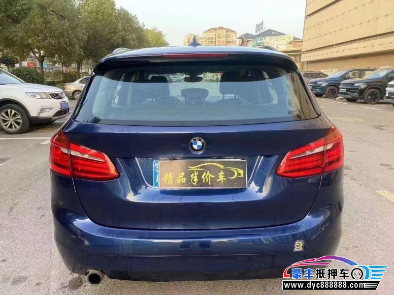 18年宝马2系轿车抵押车出售