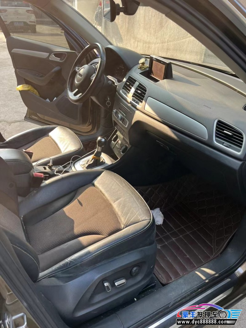 16年奥迪Q3轿车抵押车出售