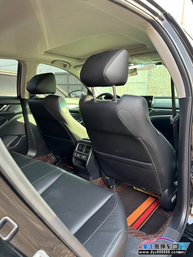 23年本田雅阁轿车抵押车出售