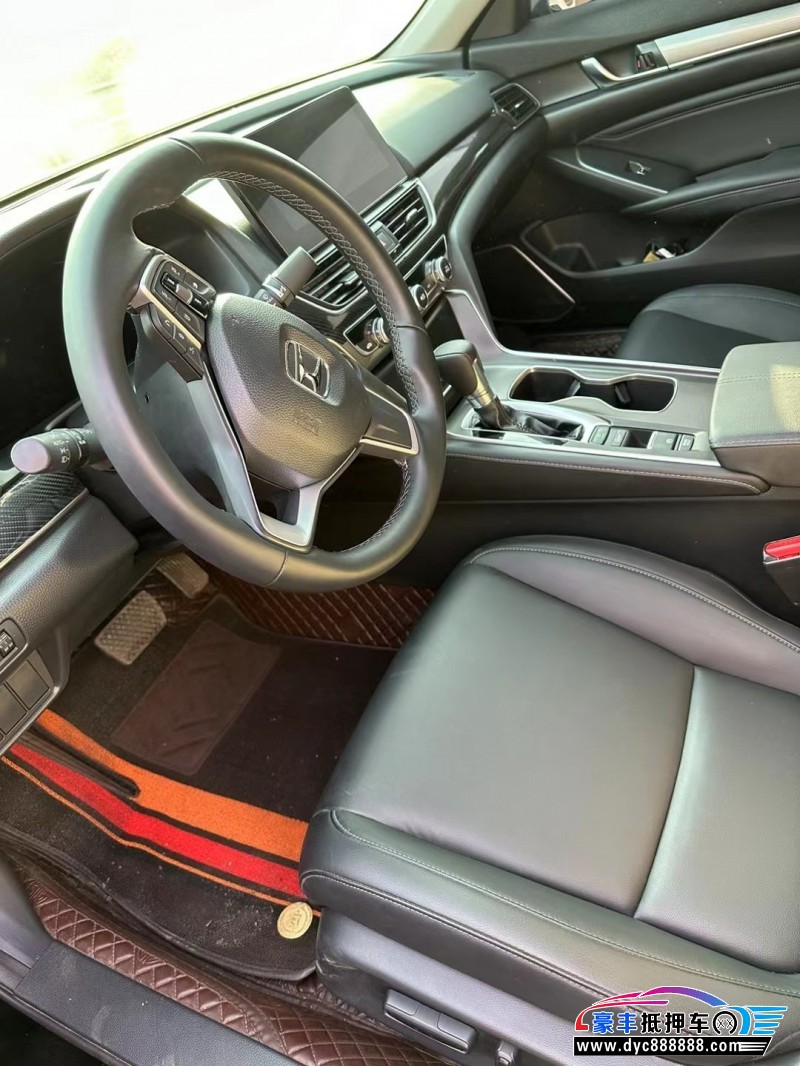 23年本田雅阁轿车抵押车出售