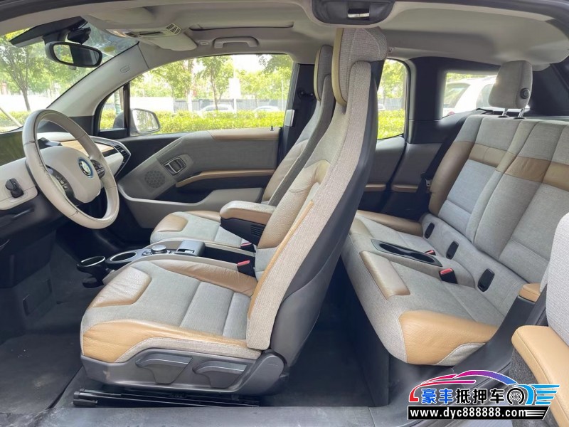 16年宝马i3轿车抵押车出售