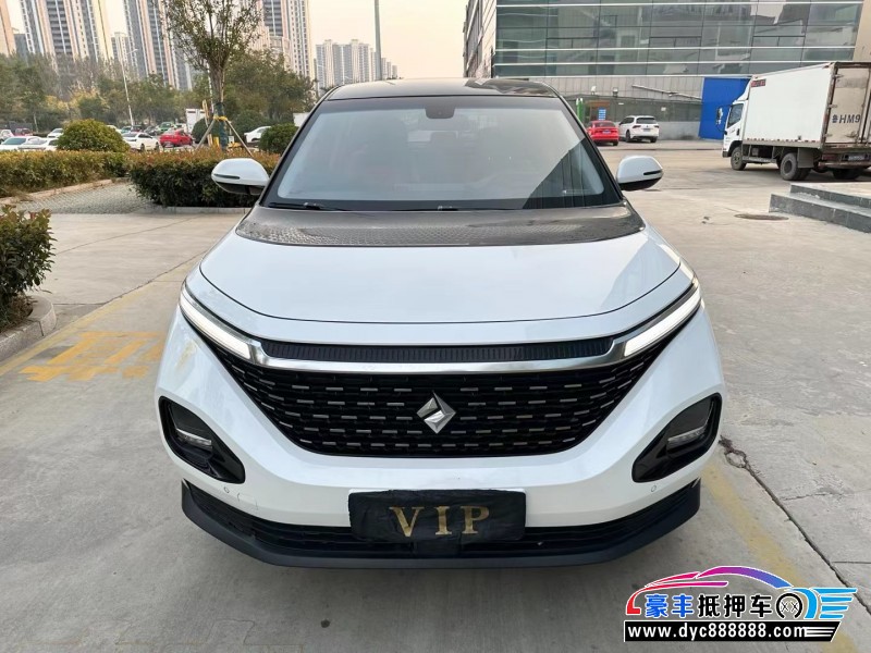 20年宝骏宝骏RM5轿车抵押车出售