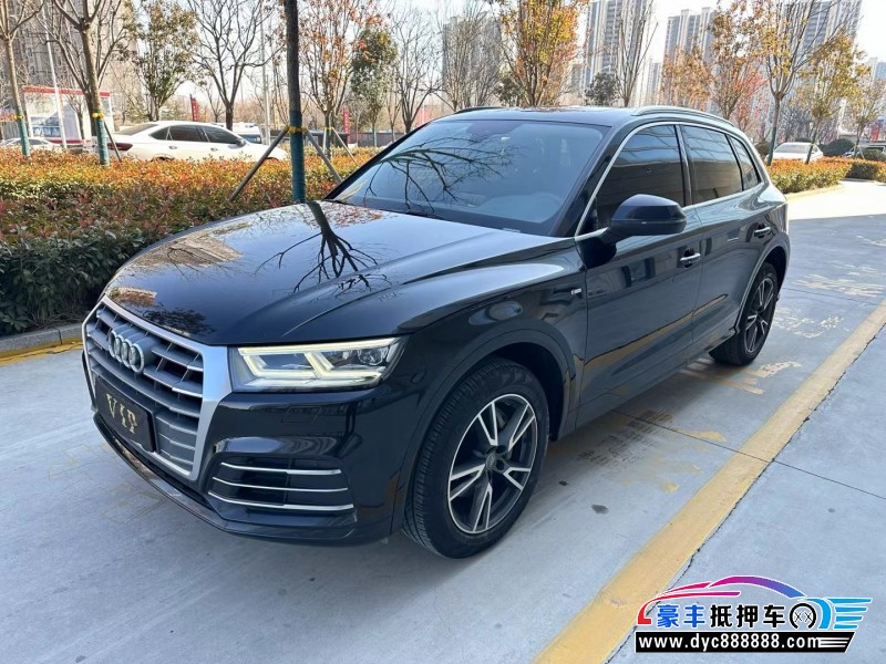 19年奥迪Q5轿车抵押车出售