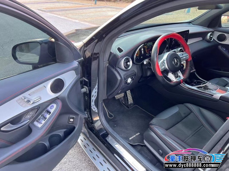 21年奔驰GLC轿车抵押车出售