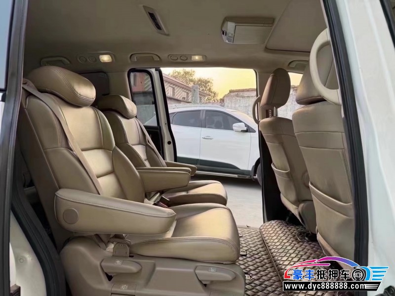 15年本田奥德赛轿车抵押车出售