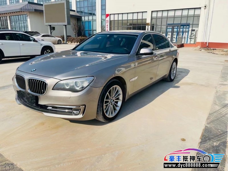 15年宝马7系轿车抵押车出售
