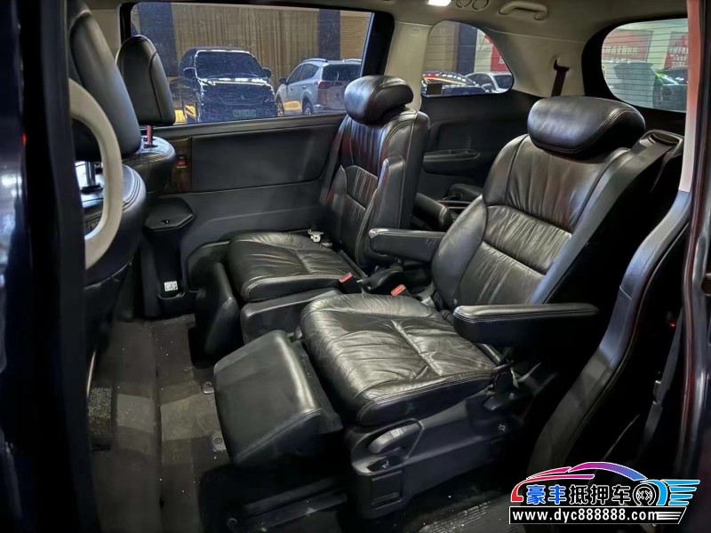 15年本田奥德赛轿车抵押车出售