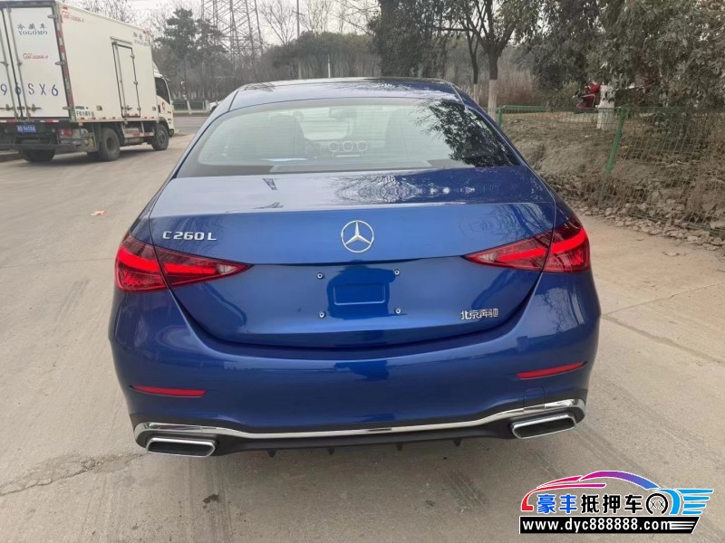 23年奔驰C轿车抵押车出售