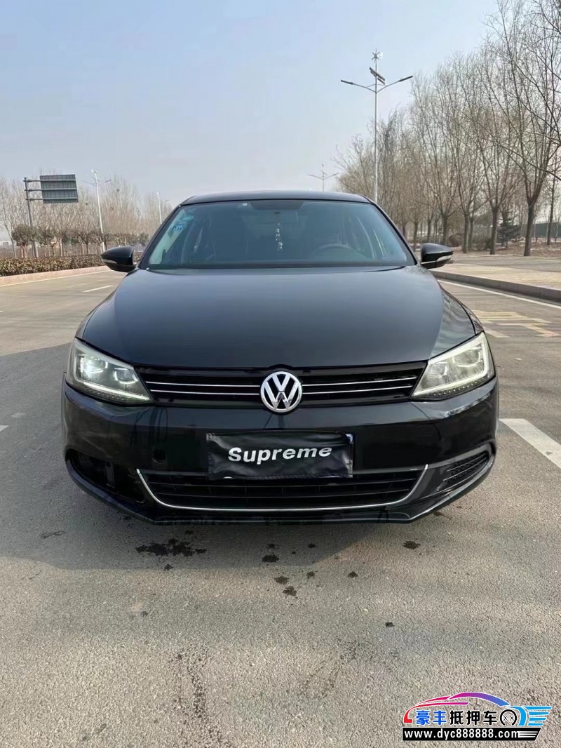 13年大众速腾轿车抵押车出售