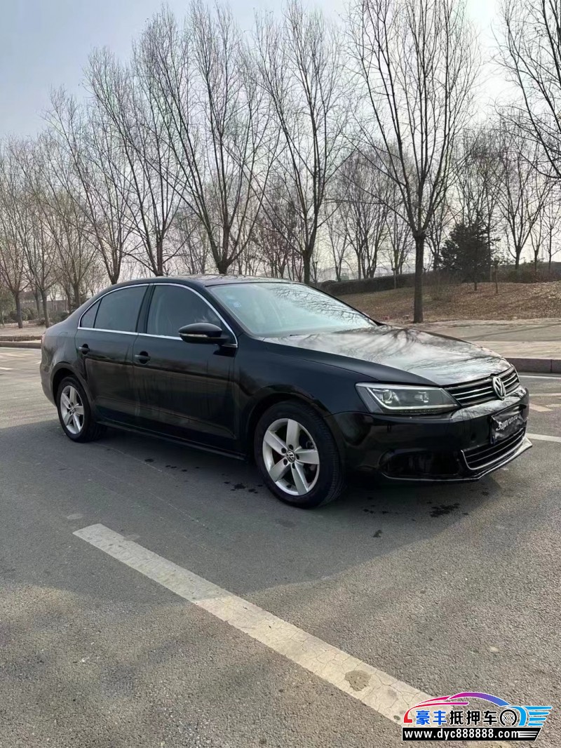 13年大众速腾轿车抵押车出售