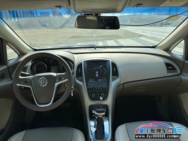 14年别克英朗轿车抵押车出售