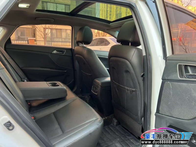 16年现代名图轿车抵押车出售