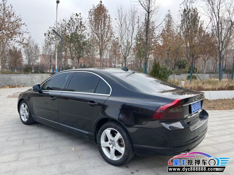 11年沃尔沃S80L轿车抵押车出售