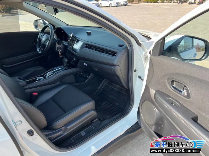 21年本田缤智轿车抵押车出售