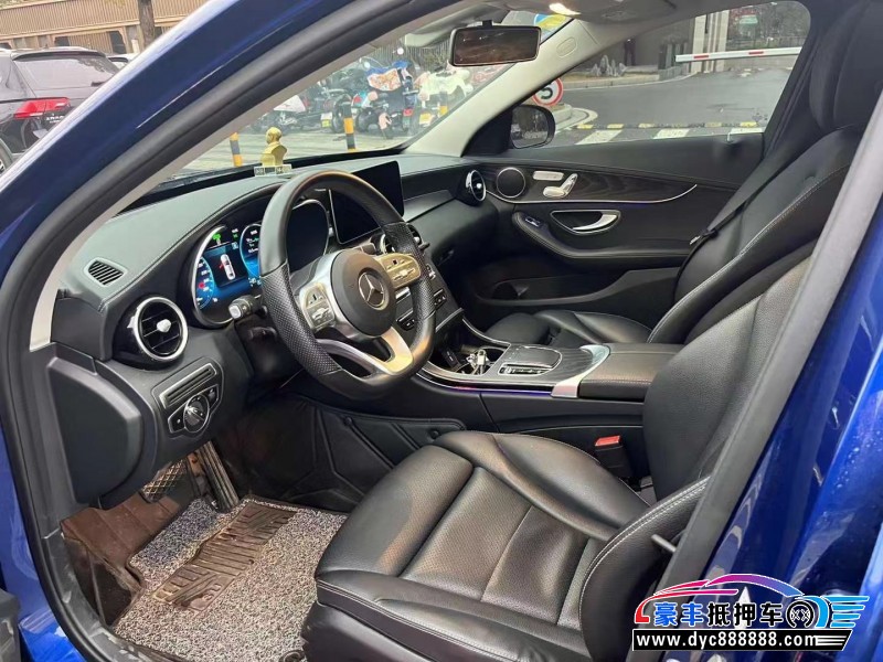 21年奔驰C轿车抵押车出售