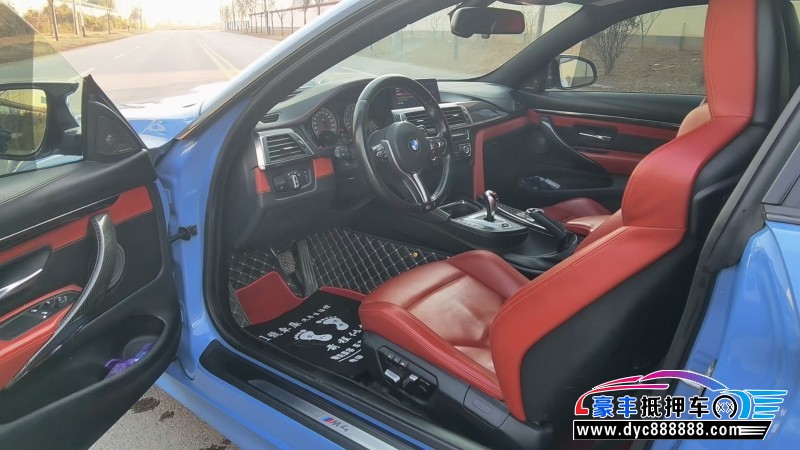 18年宝马M4轿车抵押车出售