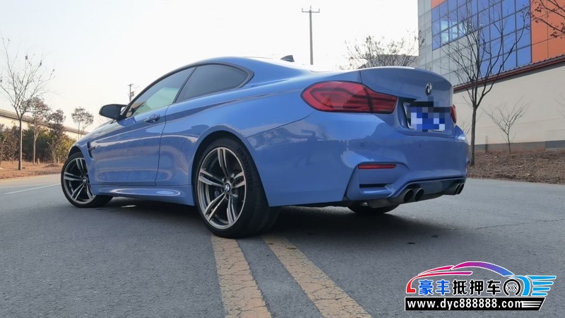 18年宝马M4轿车抵押车出售