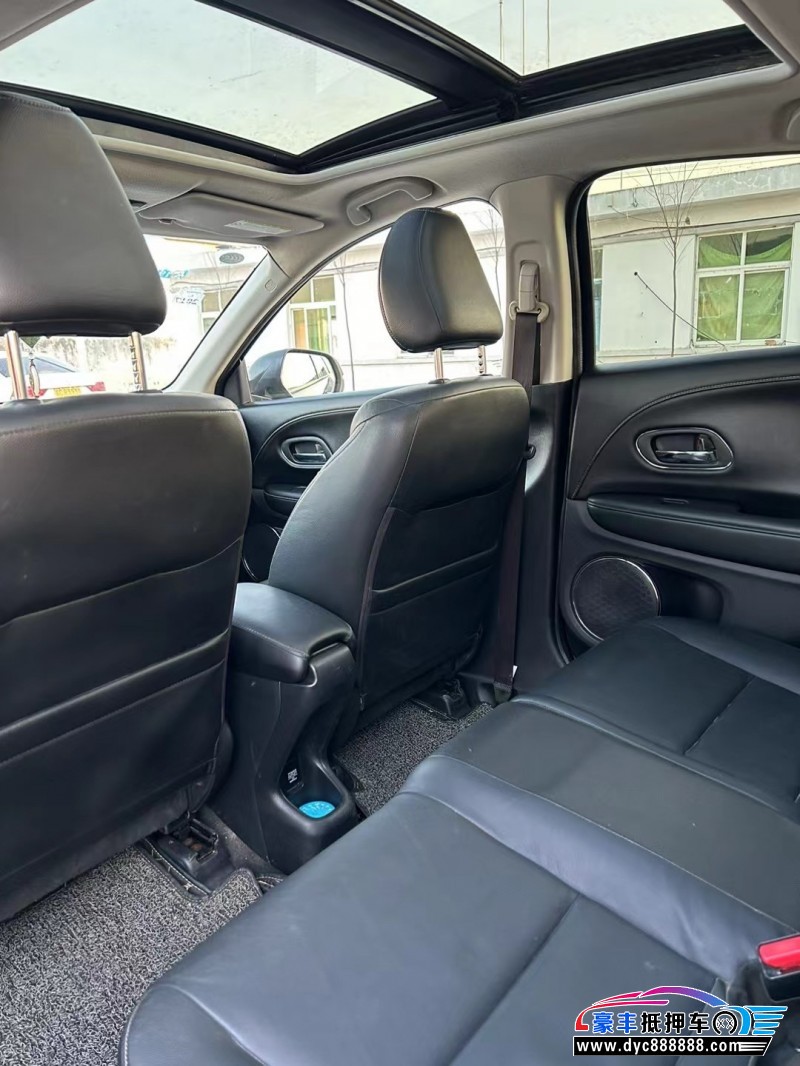 15年本田缤智轿车抵押车出售