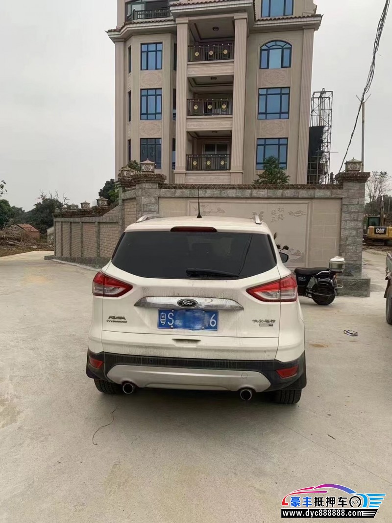 15年福特翼虎轿车抵押车出售