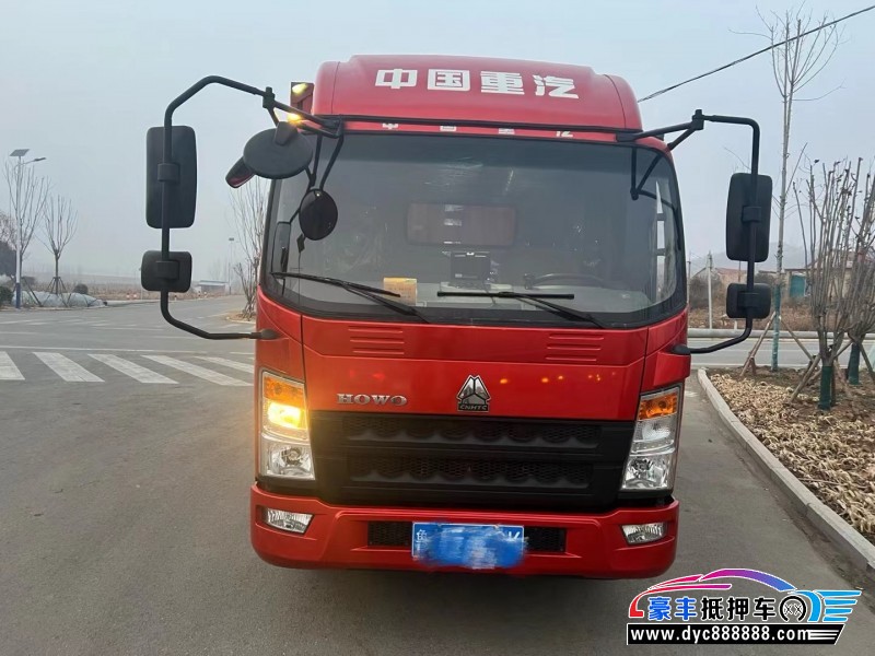 23年重汽豪沃轿车抵押车出售