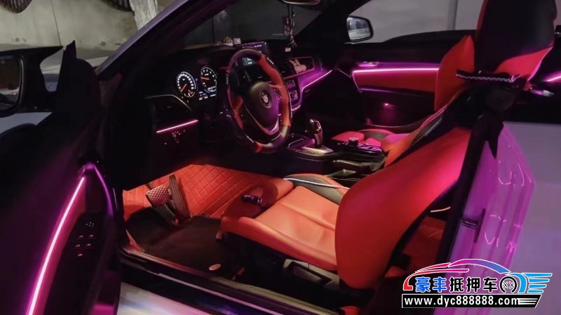 18年宝马2系轿车抵押车出售