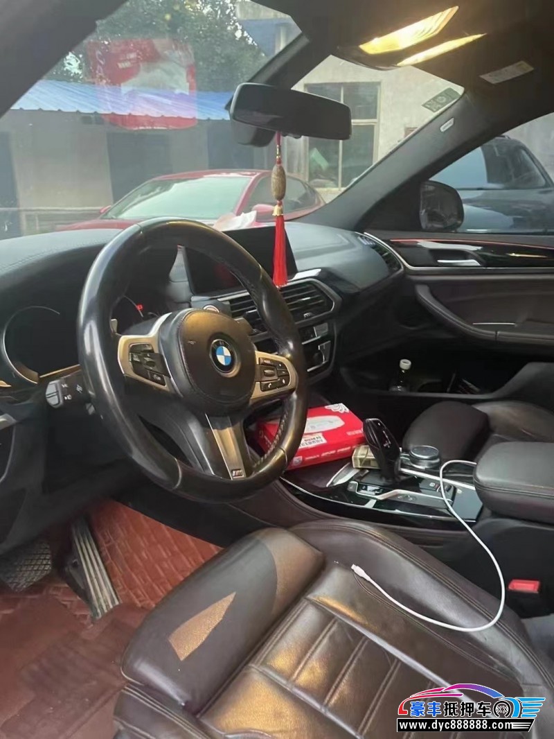 19年宝马X4轿车抵押车出售