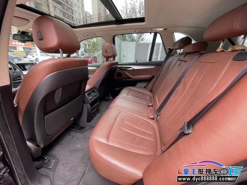 18年宝马X5轿车抵押车出售