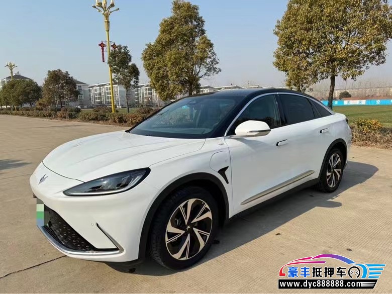 23年极狐阿尔法S轿车抵押车出售