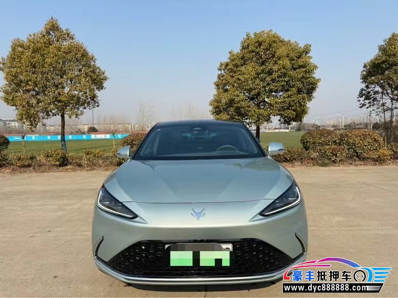 23年极狐阿尔法S轿车抵押车出售