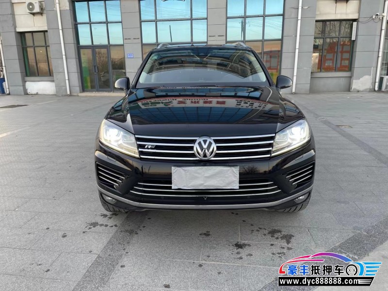 16年大众途锐轿车抵押车出售