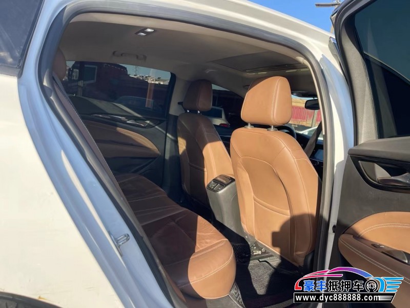 19年别克君威轿车抵押车出售