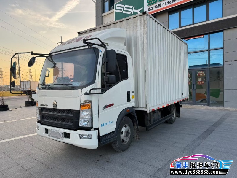 22年重汽豪沃轿车抵押车出售