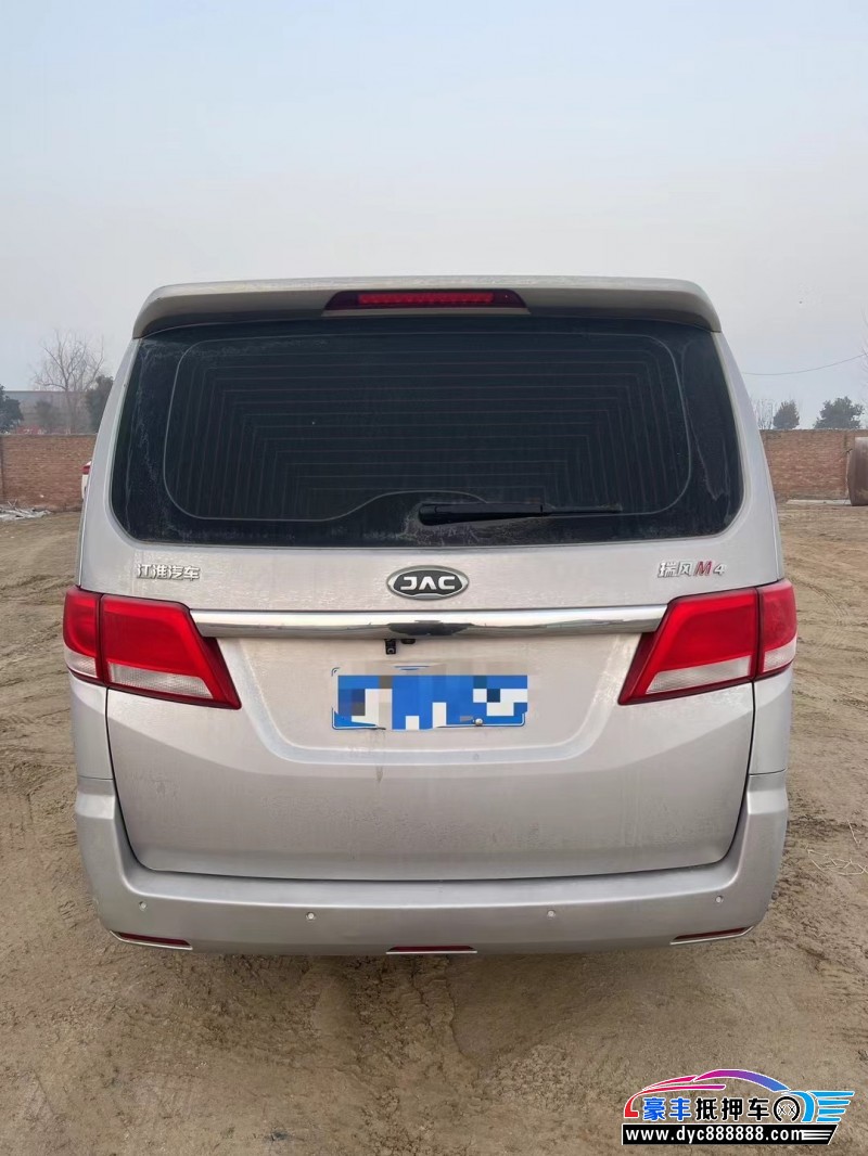 17年江淮瑞风M4轿车抵押车出售