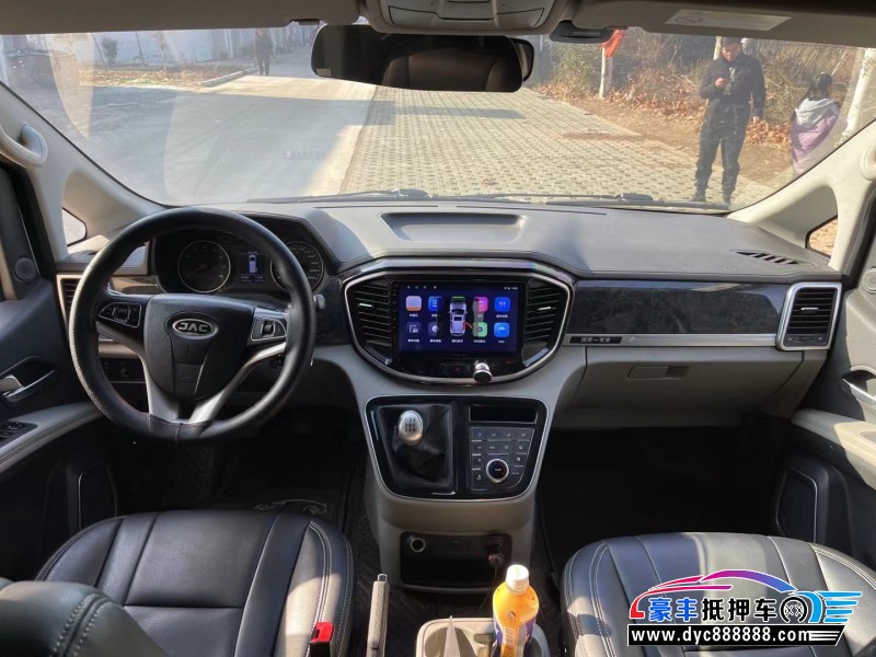 17年江淮瑞风M4轿车抵押车出售