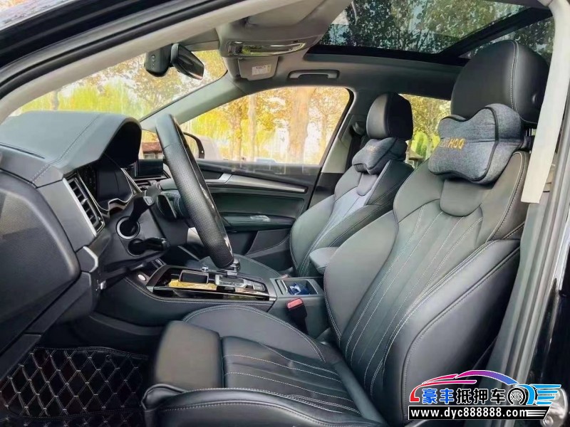 22年奥迪Q5轿车抵押车出售