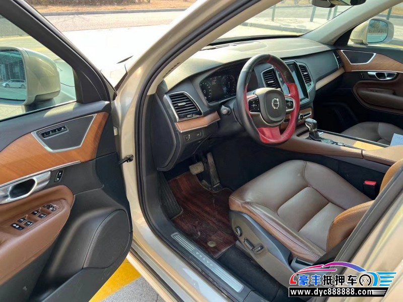 19年沃尔沃XC90轿车抵押车出售