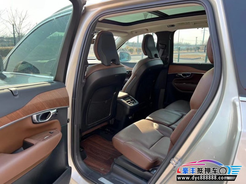 19年沃尔沃XC90轿车抵押车出售