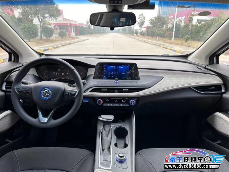 23年别克微蓝轿车抵押车出售