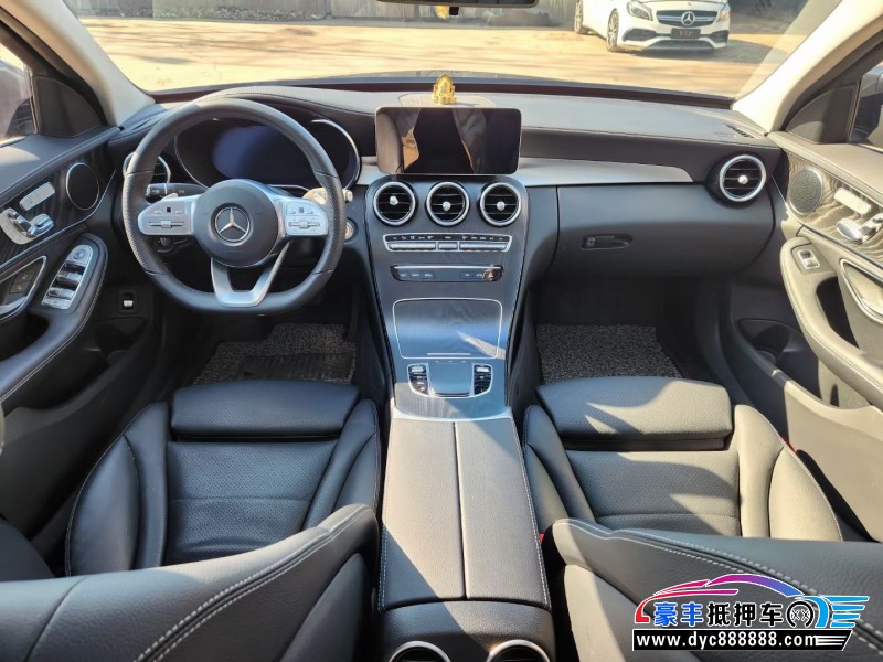 20年奔驰C轿车抵押车出售