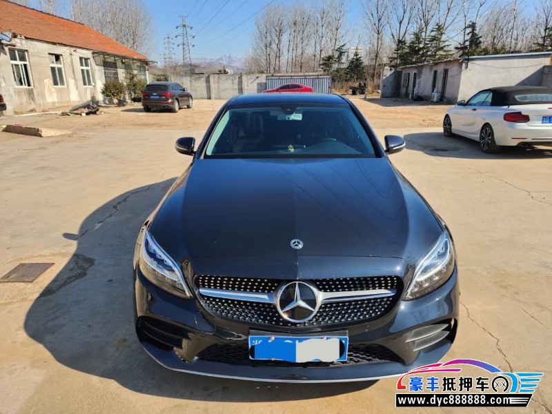 20年奔驰C轿车抵押车出售