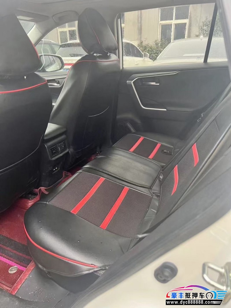 21年丰田威兰达SUV抵押车出售