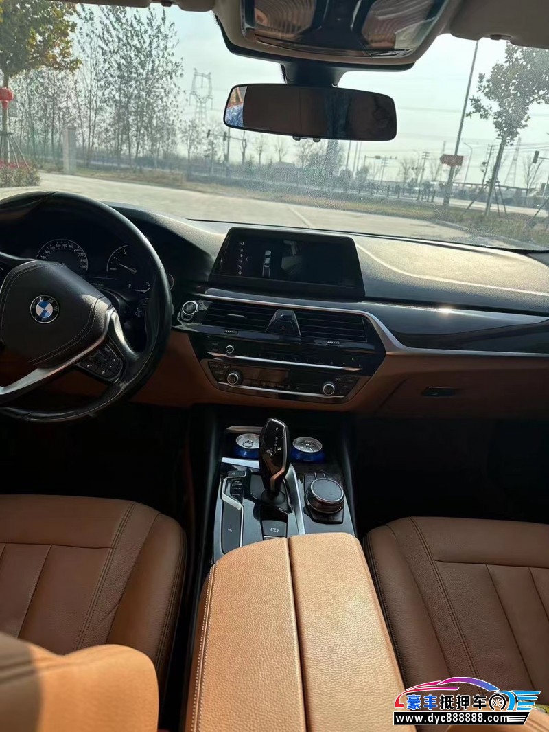 18年宝马5系轿车抵押车出售